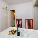 Biserka Appartamento *