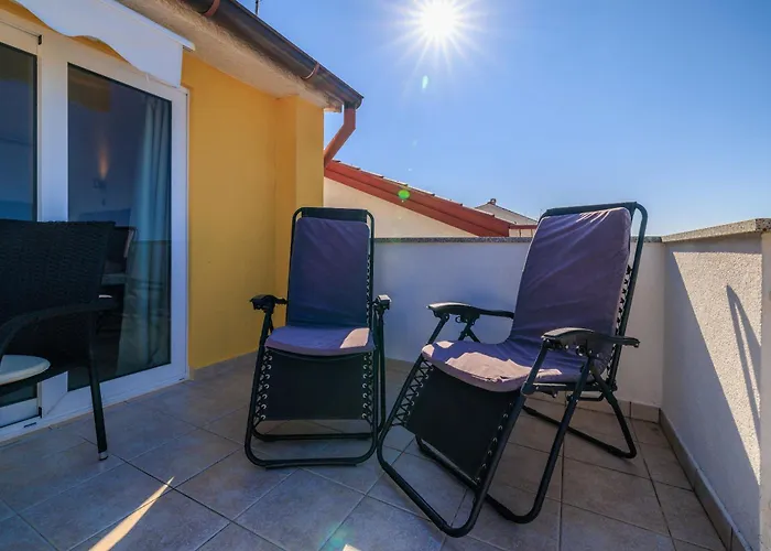Apartamento Biserka